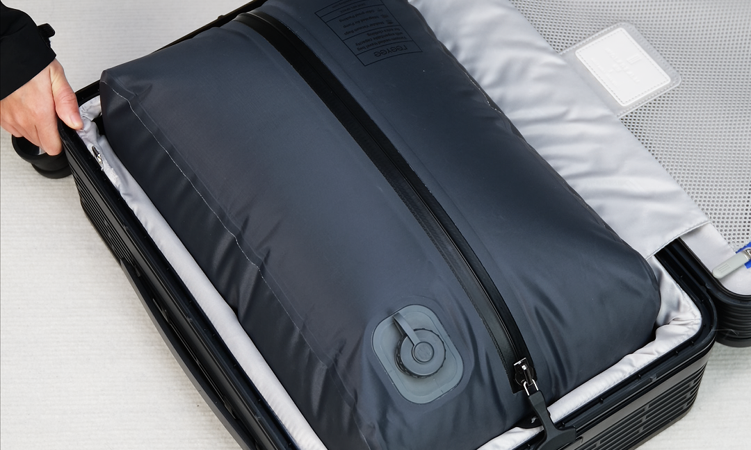 Is Your Suitcase Always Too Small? Compression Storage Bags May Be a Simpler Solution