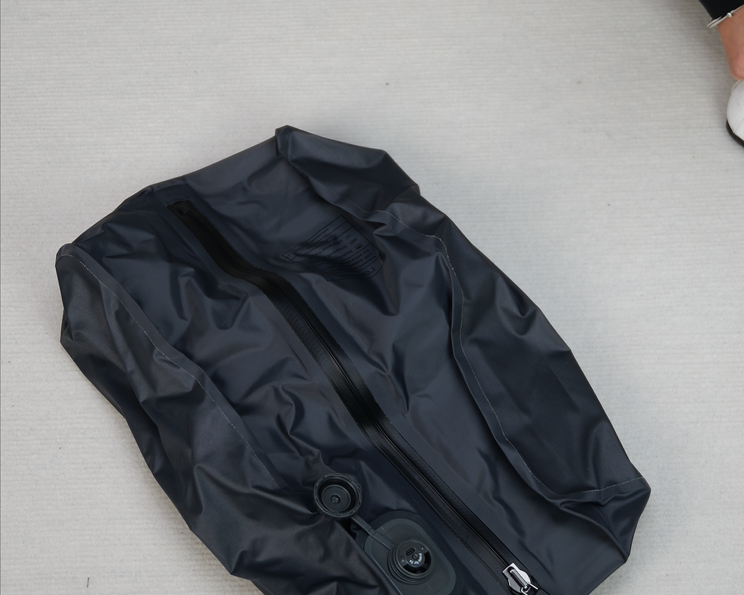 Why More Travelers Are Choosing the ReeYee M01 Electric Vacuum Compression Storage Bag？