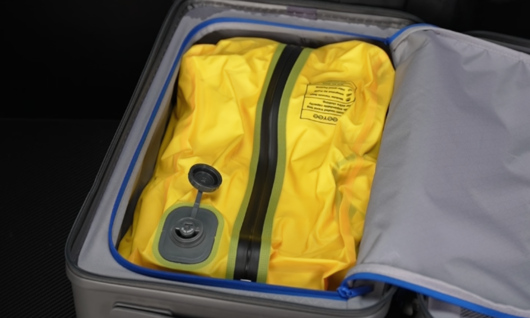 Make Packing Easier: Why an Electric Vacuum Compression Storage Bag Belongs on Your Travel List?