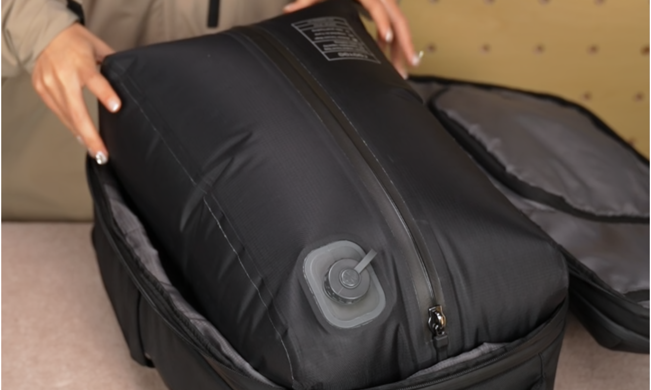 How Useful Is an Electric Vacuum Compression Storage Bag for Travel?