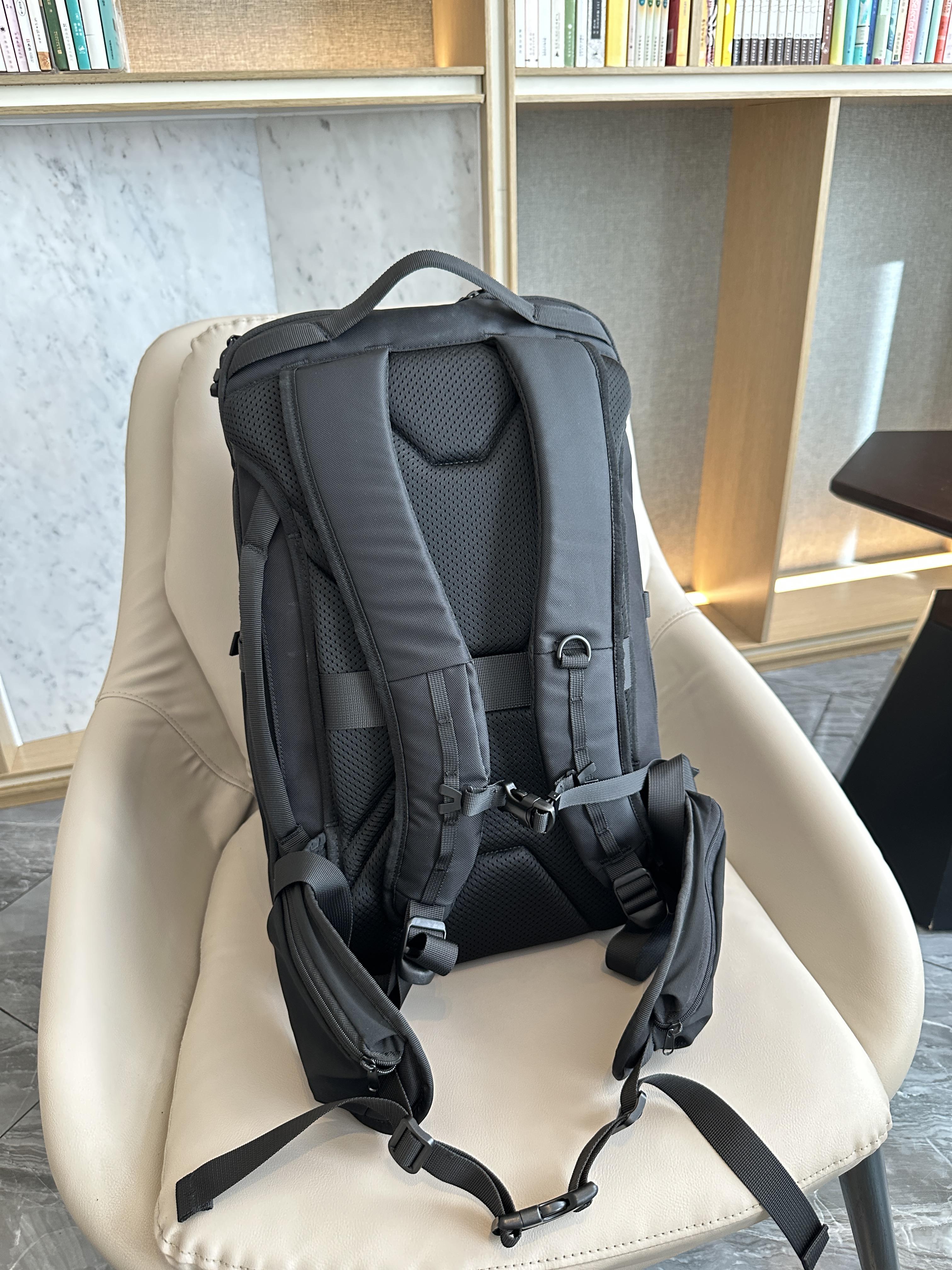 30L Backpack, 3-Day Trip. Waist strap makes all the difference.