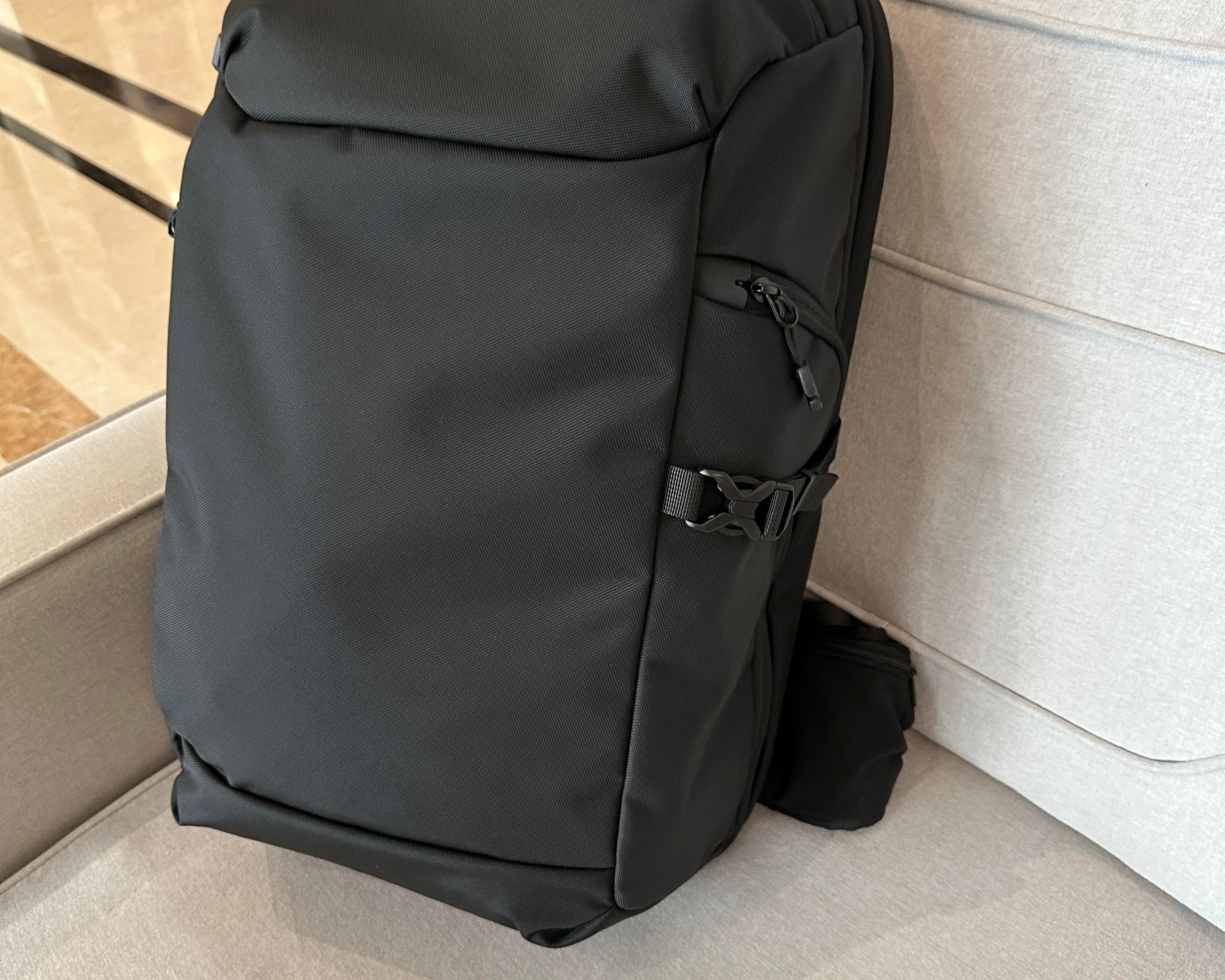 One Backpack is All You Need for Men’s Short Trips