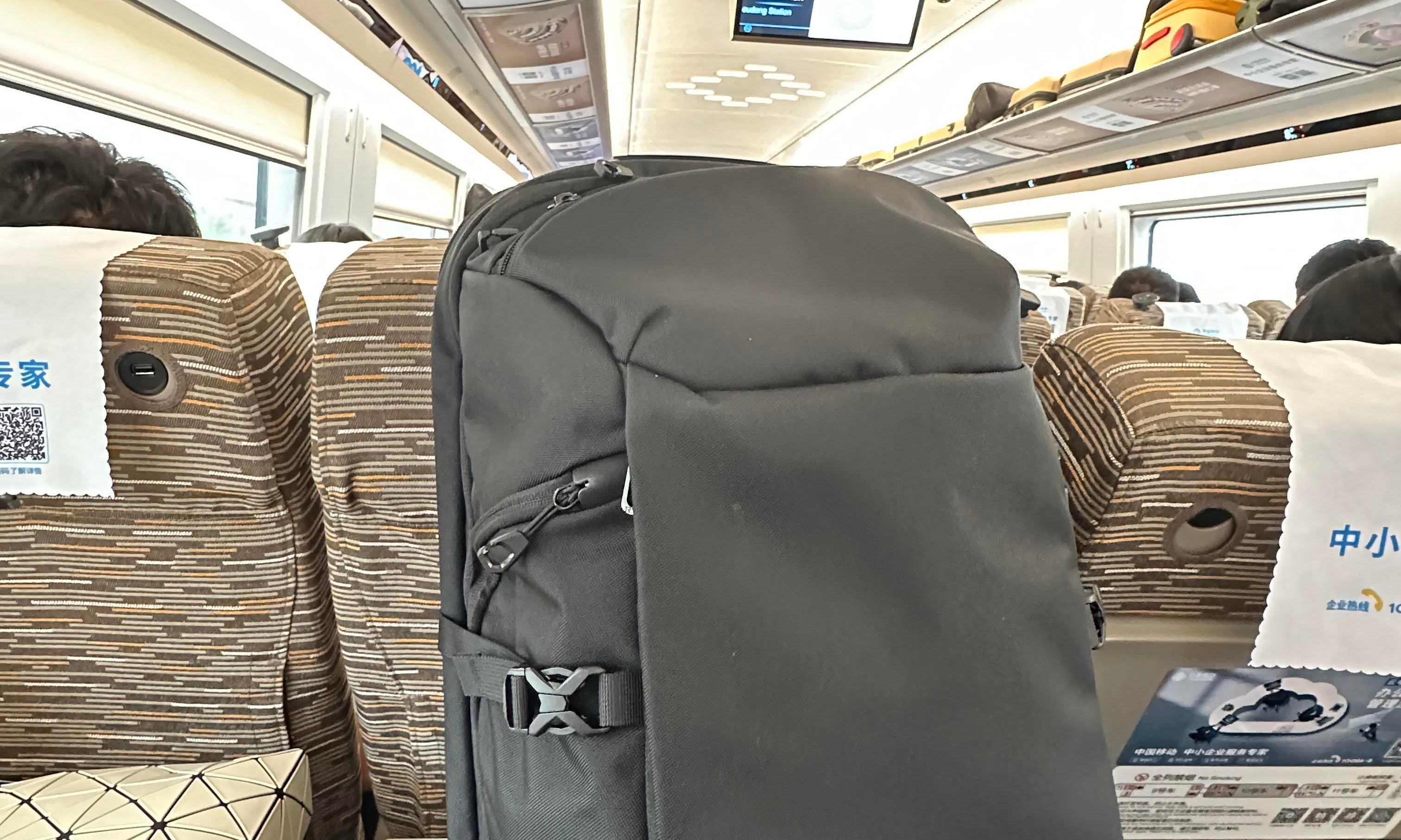 What kind of backpack is truly suitable for a 2–3 day short trip?