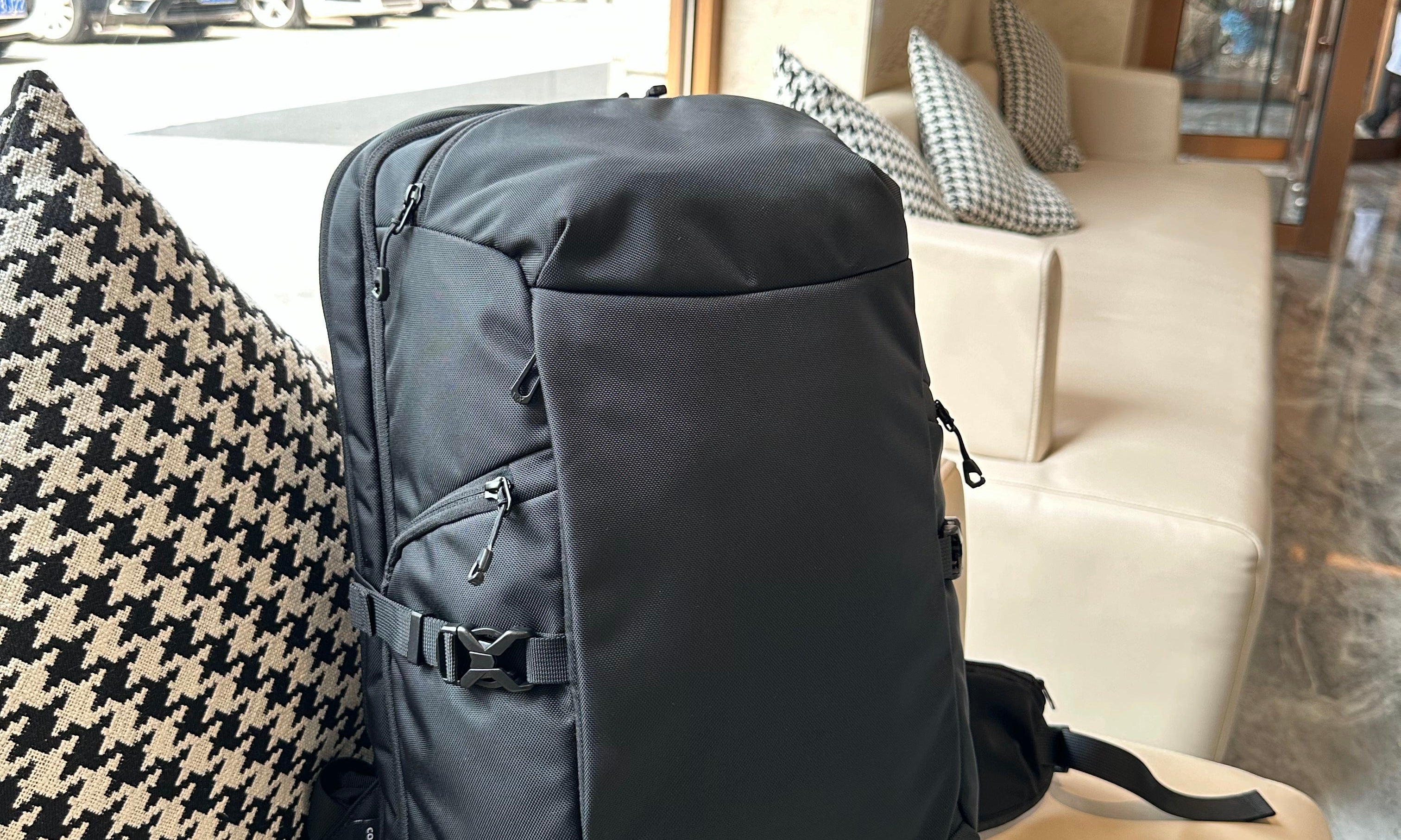 Why does the ReeYee Aurora A1 backpack insist on using CORDURA fabric?