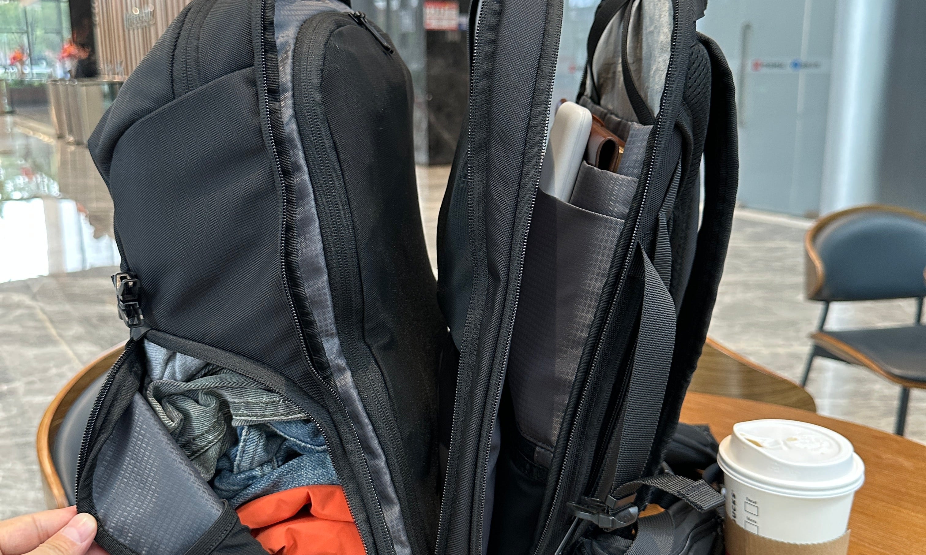 A City Commuter Backpack with a Carry System?