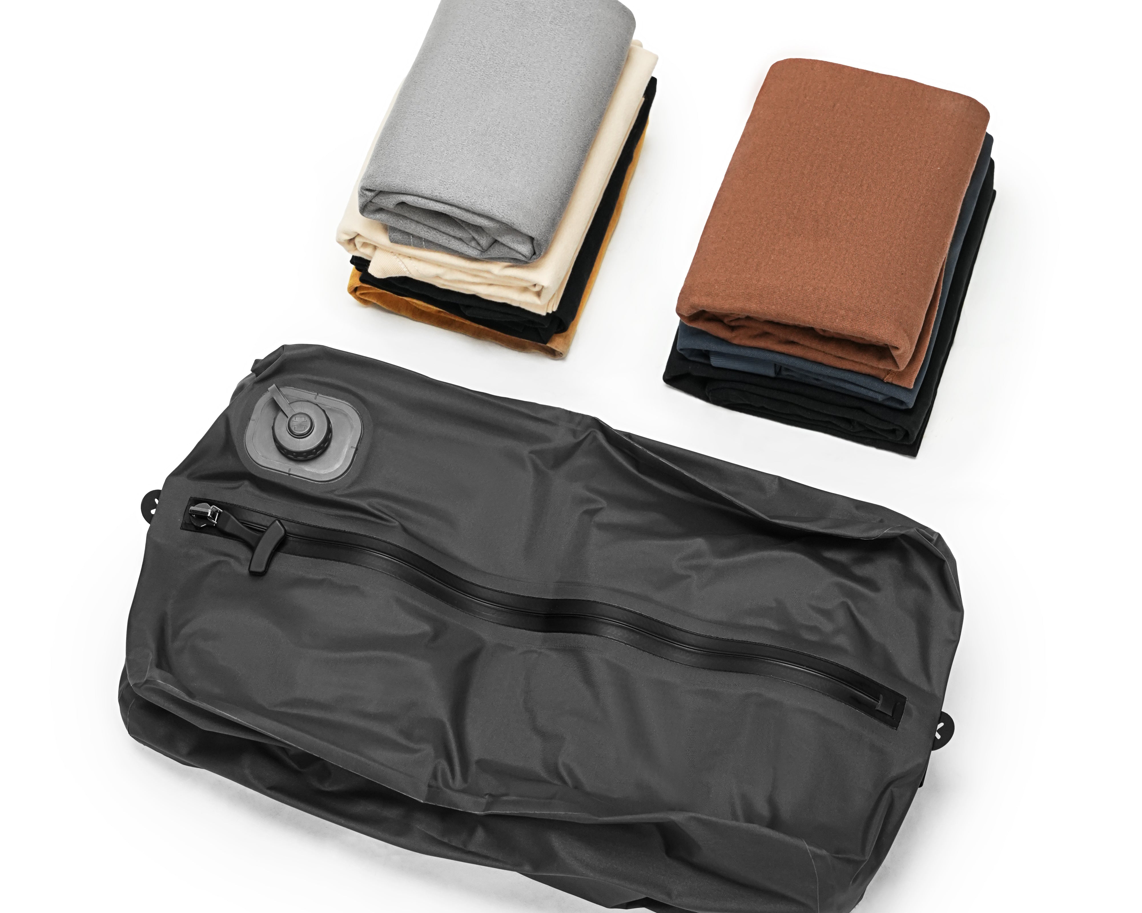 How Useful Is an Electric Vacuum Compression Clothing Storage Bag During Travel?