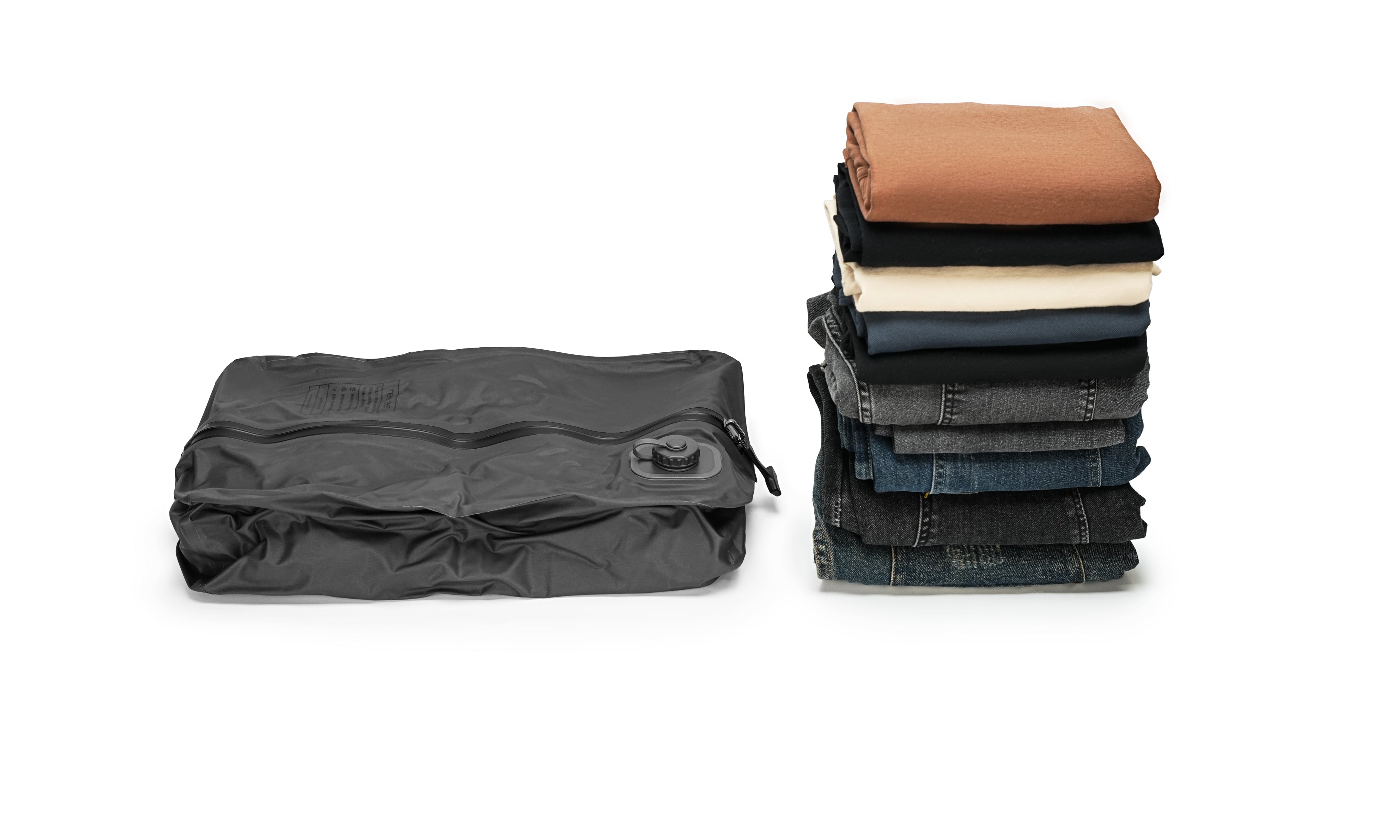 Why Are More and More People Using Electric Vacuum Compression Storage Bags? Are They Really That Useful?