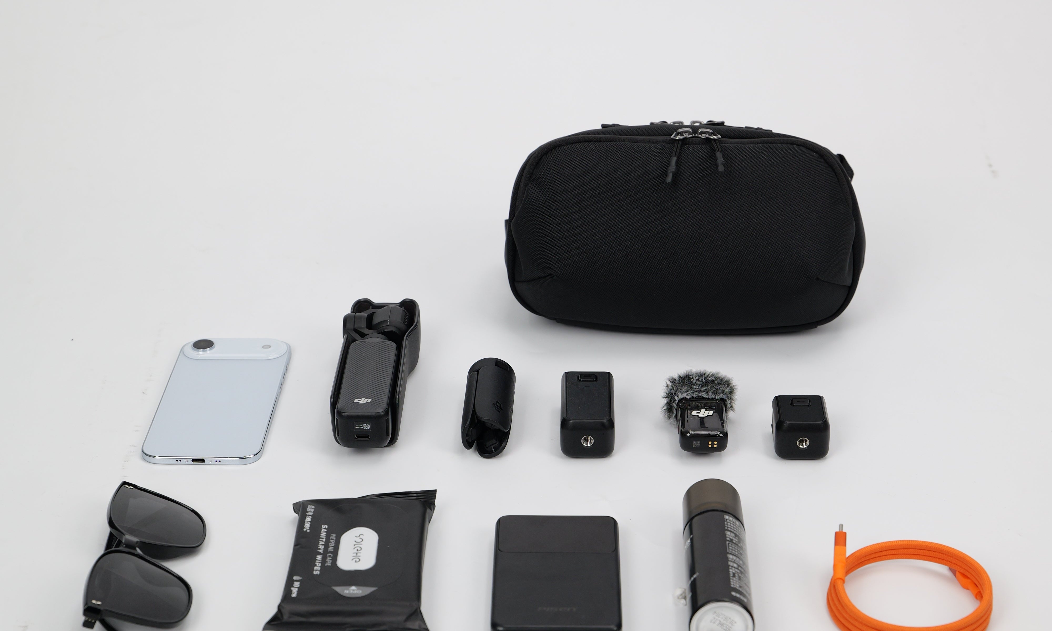 The Perfect Companion for Urban Explorers: Hands-On Review of the ReeYee Aurora A7