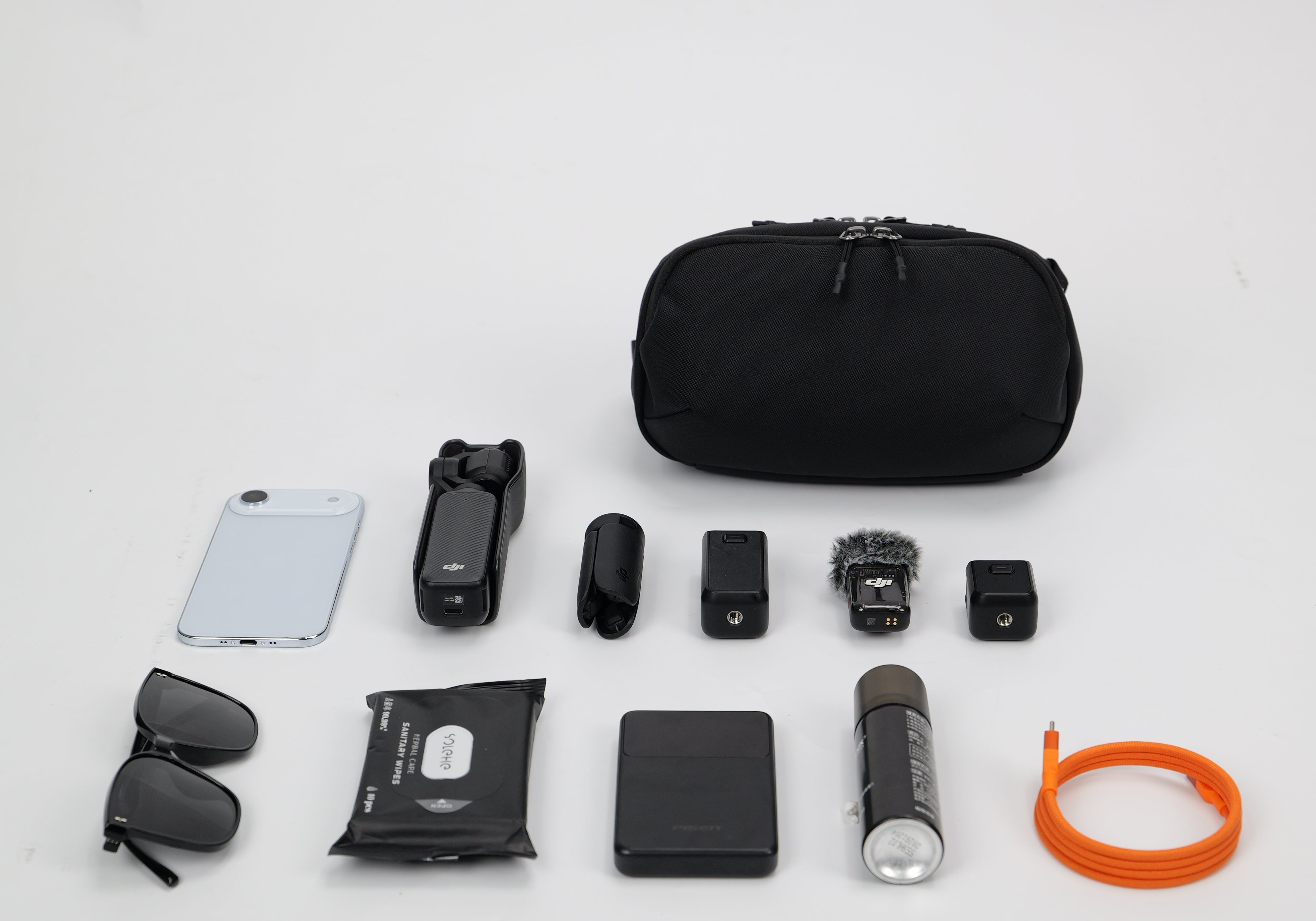 The Perfect Companion for Urban Explorers: Hands-On Review of the ReeYee Aurora A7