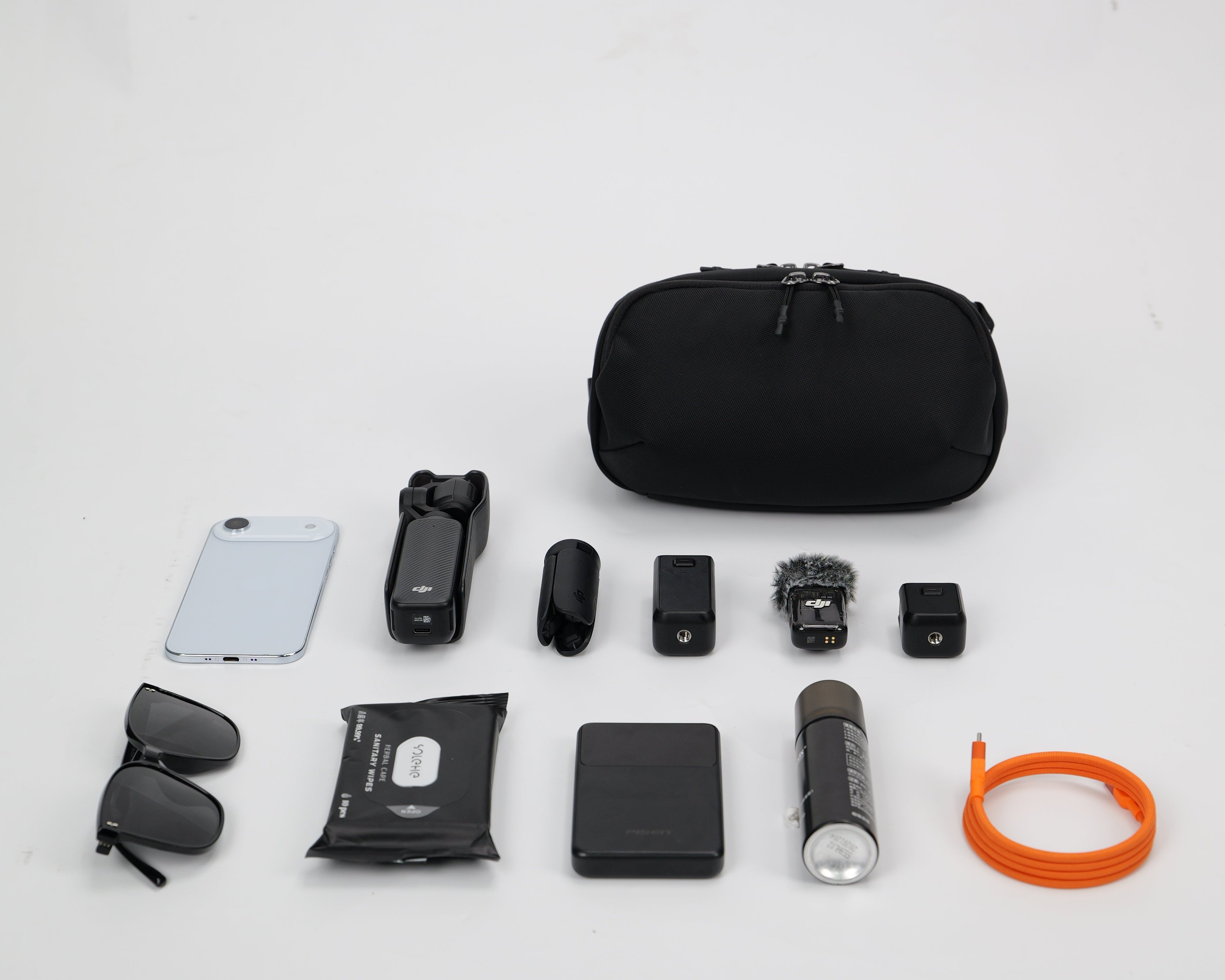 The Perfect Companion for Urban Explorers: Hands-On Review of the ReeYee Aurora A7
