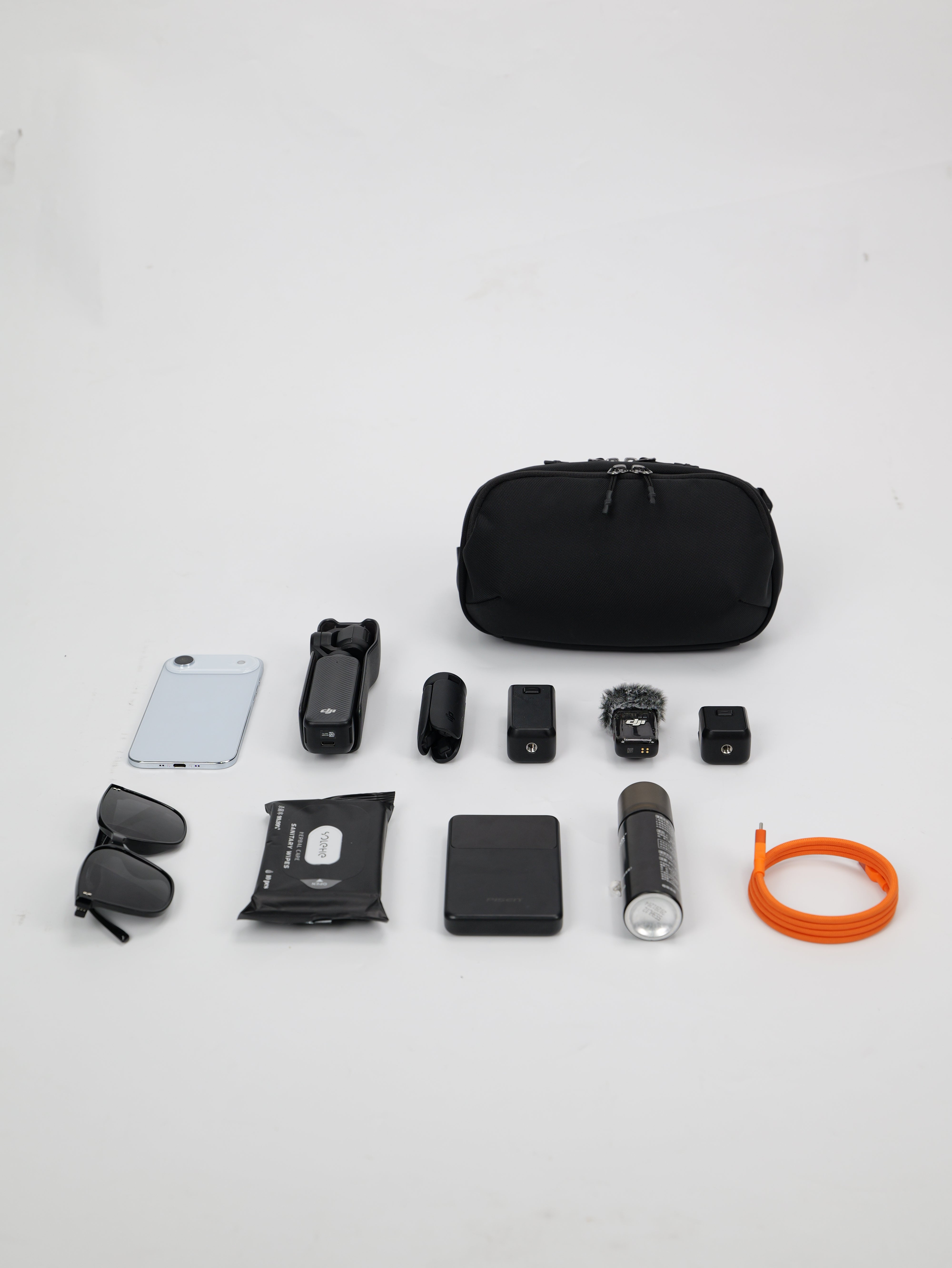 The Perfect Companion for Urban Explorers: Hands-On Review of the ReeYee Aurora A7